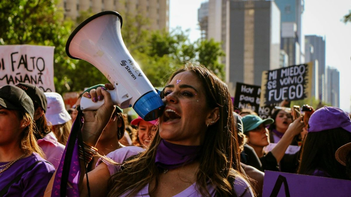 How Can Public Awareness Improve Community Outcomes?